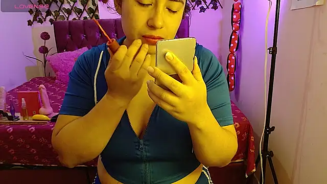 Anny  cute online show from February 14, 2026, 11:40 am