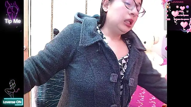 Anny  cute online show from March 12, 2026, 7:20 pm