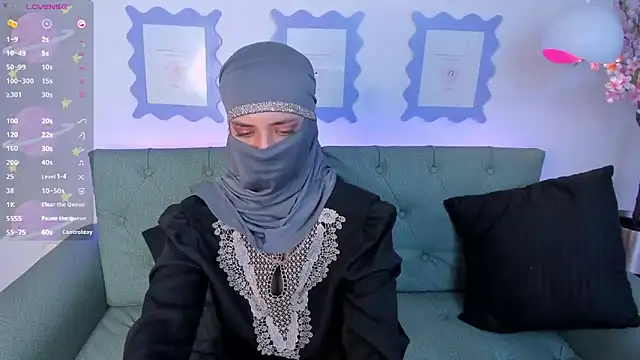 Snapshot of salma_arabicc chatting on March 21, 2025, 11:12 am salma arabicc online show from March 21, 2025, 11:12 am