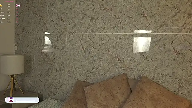 alison222  online show from January 14, 2026, 12:00 pm