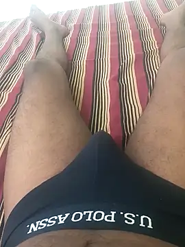 Snapshot of Tn_localboy69 chatting on March 14, 2026, 2:17 am Tn localboy69 online show from March 14, 2026, 2:17 am