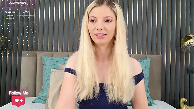 Snapshot of _Anelie19 chatting on September 28, 2025, 3:45 am Anelie19 online show from September 28, 2025, 3:45 am