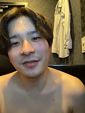 Snapshot of waka3232 chatting on November 11, 2025, 1:22 pm waka3232 online show from November 11, 2025, 1:22 pm