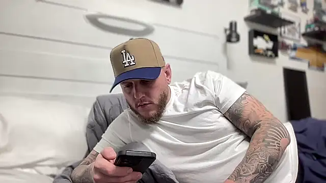 Snapshot of Thegreatwhitepipe chatting on November 17, 2025, 10:43 am Thegreatwhitepipe online show from November 17, 2025, 10:43 am