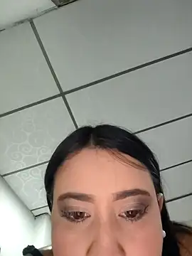 mialorents online show from October 10, 2025, 6:29 pm