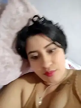 mialorents online show from November 21, 2025, 5:00 pm