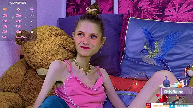 Snapshot of KittyRaine chatting on June 3, 2026, 1:14 pm KittyRaine online show from June 3, 2026, 1:14 pm