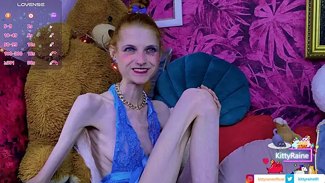 Snapshot of KittyRaine chatting on June 11, 2026, 12:47 pm KittyRaine online show from June 11, 2026, 12:47 pm