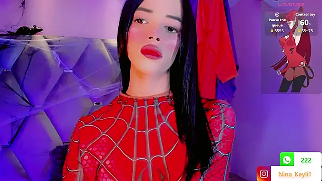 Nina Keyli online show from October 19, 2025, 7:47 pm