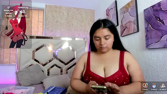 EmilyBrownn  online show from November 8, 2025, 7:23 pm