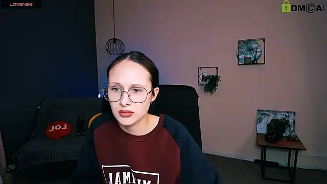 Snapshot of mona_cloud chatting on March 16, 2025, 3:28 pm mona cloud online show from March 16, 2025, 3:28 pm