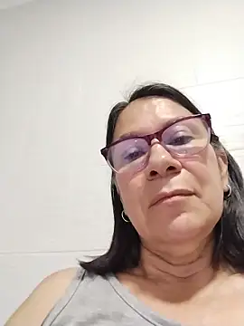Snapshot of victoria_wayne chatting on June 3, 2026, 9:45 am victoria wayne online show from June 3, 2026, 9:45 am