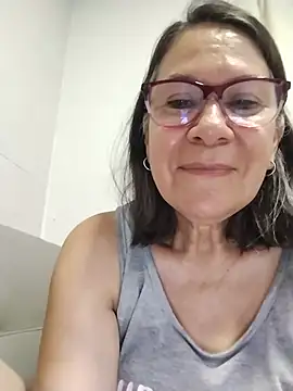 Snapshot of victoria_wayne chatting on June 12, 2026, 9:41 am victoria wayne online show from June 12, 2026, 9:41 am
