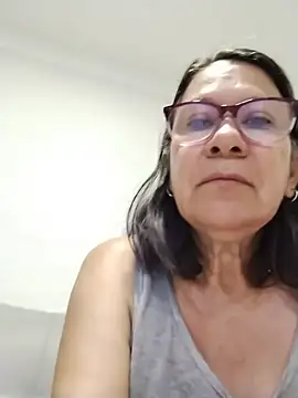 Snapshot of victoria_wayne chatting on July 8, 2026, 8:19 am victoria wayne online show from July 8, 2026, 8:19 am