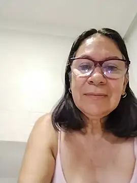 Snapshot of victoria_wayne chatting on July 16, 2026, 9:04 am victoria wayne online show from July 16, 2026, 9:04 am