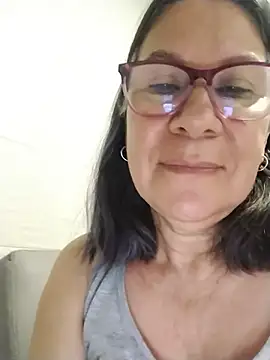 Snapshot of victoria_wayne chatting on August 3, 2026, 9:15 am victoria wayne online show from August 3, 2026, 9:15 am