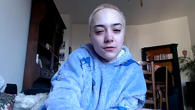 OllympeKaii online show from March 17, 2025, 7:57 am