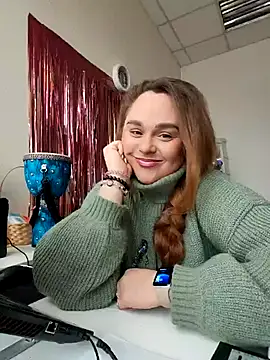 Juicy PeachLux online show from November 30, 2025, 8:51 am