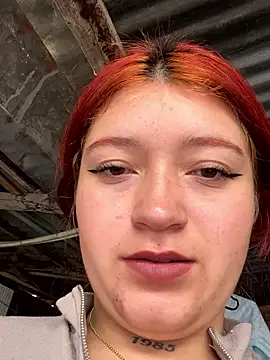 Karina Leon online show from January 14, 2026, 8:03 pm