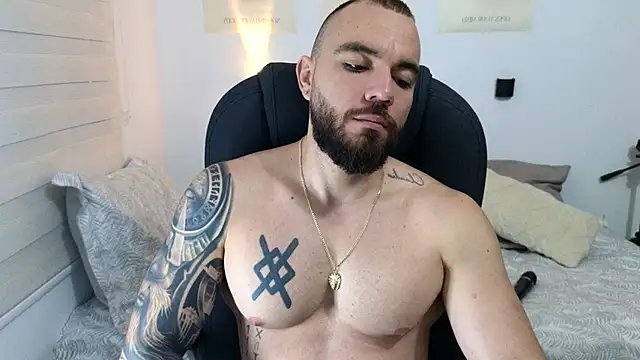 Snapshot of Isaac_Carter chatting on September 22, 2025, 11:12 am Isaac Carter online show from September 22, 2025, 11:12 am