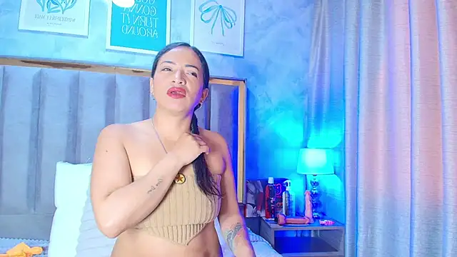 Snapshot of AvaX_777 chatting on June 29, 2026, 5:24 pm AvaX 777 online show from June 29, 2026, 5:24 pm