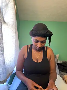 Dymmmm online show from March 17, 2025, 7:48 pm