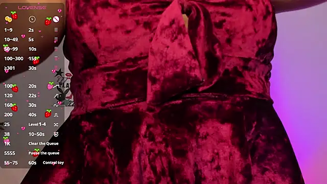 Snapshot of _Emily_Thompson_ chatting on October 6, 2025, 10:40 pm Emily Thompson online show from October 6, 2025, 10:40 pm