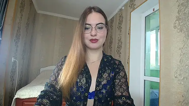 Snapshot of Leila_Kissyu chatting on October 25, 2025, 10:23 am Leila Kissyu online show from October 25, 2025, 10:23 am