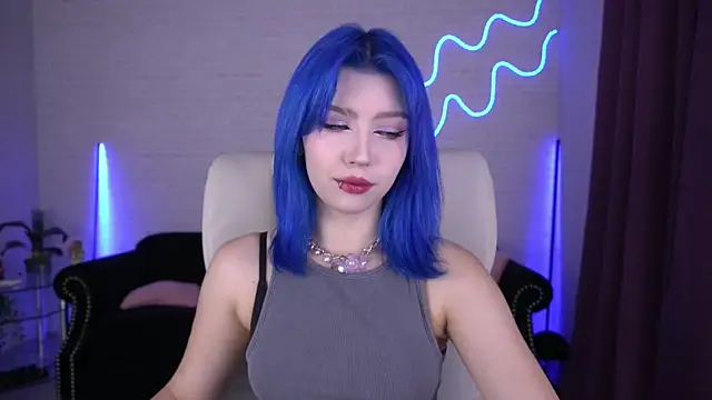 SelenaIris online show from November 12, 2025, 9:25 pm