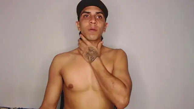 Snapshot of Monkey_uchiha777 chatting on December 13, 2025, 11:10 pm Monkey uchiha777 online show from December 13, 2025, 11:10 pm