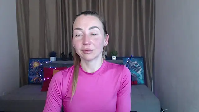 Snapshot of Kiss_julli88I chatting on March 8, 2025, 7:38 am Kiss julli88I online show from March 8, 2025, 7:38 am