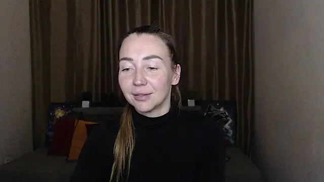 Snapshot of Kiss_julli88I chatting on March 15, 2025, 6:32 pm Kiss julli88I online show from March 15, 2025, 6:32 pm