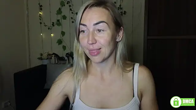 Snapshot of Kiss_julli88I chatting on September 18, 2025, 5:26 pm Kiss julli88I online show from September 18, 2025, 5:26 pm