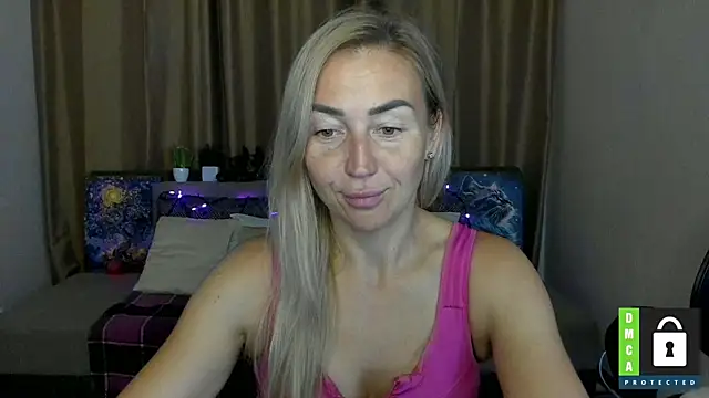 Snapshot of Kiss_julli88I chatting on September 30, 2025, 5:29 pm Kiss julli88I online show from September 30, 2025, 5:29 pm