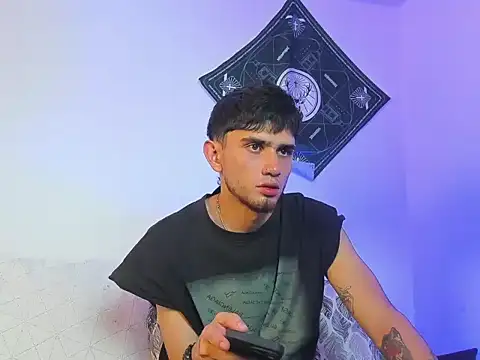 samevansx  online show from February 11, 2026, 6:02 pm