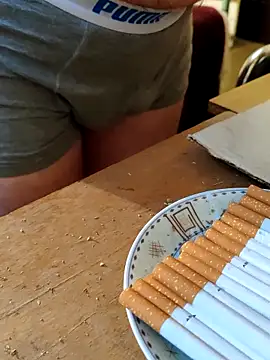 Snapshot of --Serhei-- chatting on March 19, 2025, 5:06 pm --Serhei-- online show from March 19, 2025, 5:06 pm