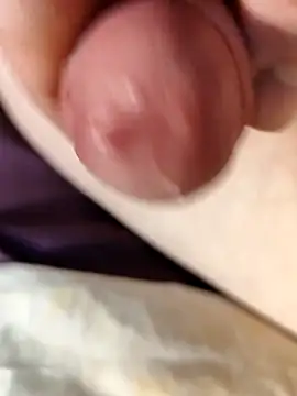 Snapshot of --Serhei-- chatting on March 7, 2026, 10:45 am --Serhei-- online show from March 7, 2026, 10:45 am