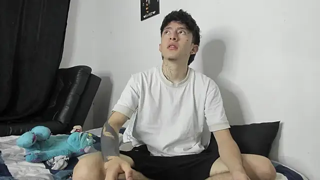 troy rouge online show from March 13, 2026, 12:01 pm