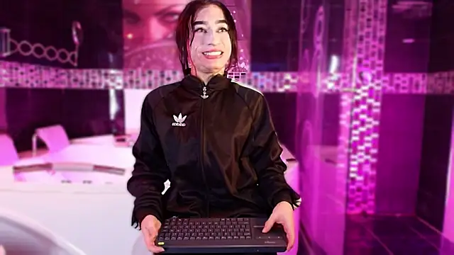 Small Hot19 online show from February 20, 2026, 10:38 am