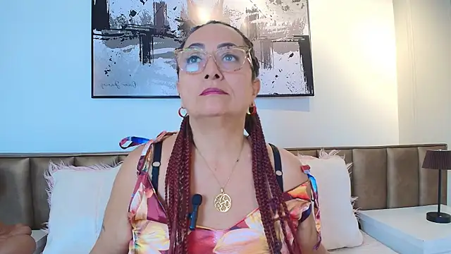 AlessandraLeroy online show from June 29, 2026, 12:49 pm