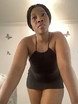 Nahomy gree online show from October 2, 2025, 5:58 am