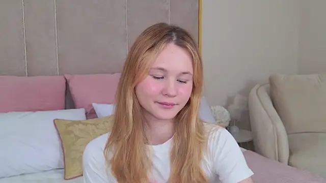 AmeliRoyse online show from June 19, 2026, 5:17 pm