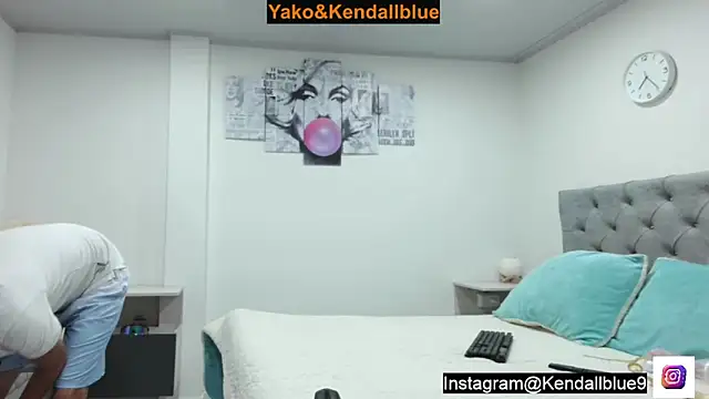 Snapshot of kendallblue_ chatting on October 20, 2025, 12:22 am kendallblue online show from October 20, 2025, 12:22 am