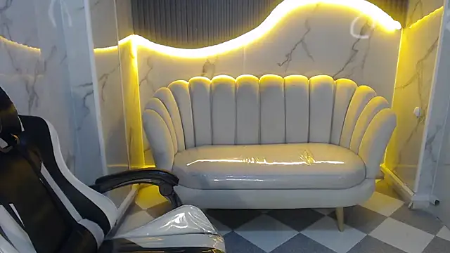 Snapshot of _wendy_b chatting on September 24, 2025, 8:01 pm wendy b online show from September 24, 2025, 8:01 pm