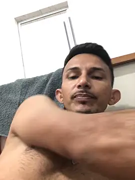 Snapshot of 252830 chatting on February 28, 2026, 5:14 pm 252830 online show from February 28, 2026, 5:14 pm