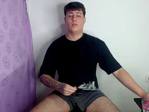 Snapshot of CrissConor chatting on May 25, 2026, 7:31 pm CrissConor online show from May 25, 2026, 7:31 pm