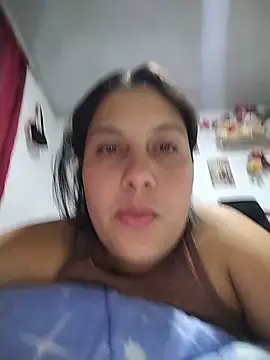 esmeralda jadees online show from June 18, 2026, 11:14 am