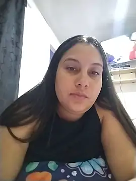 esmeralda jadees online show from June 22, 2026, 12:13 am