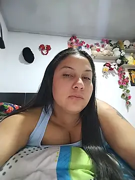 esmeralda jadees online show from July 12, 2026, 1:57 pm