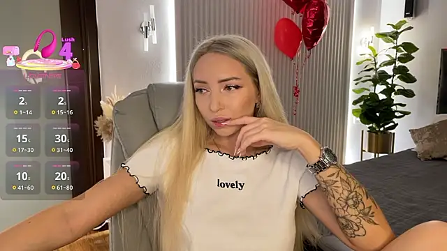 Snapshot of OhMyEmma chatting on February 18, 2026, 1:12 am OhMyEmma online show from February 18, 2026, 1:12 am